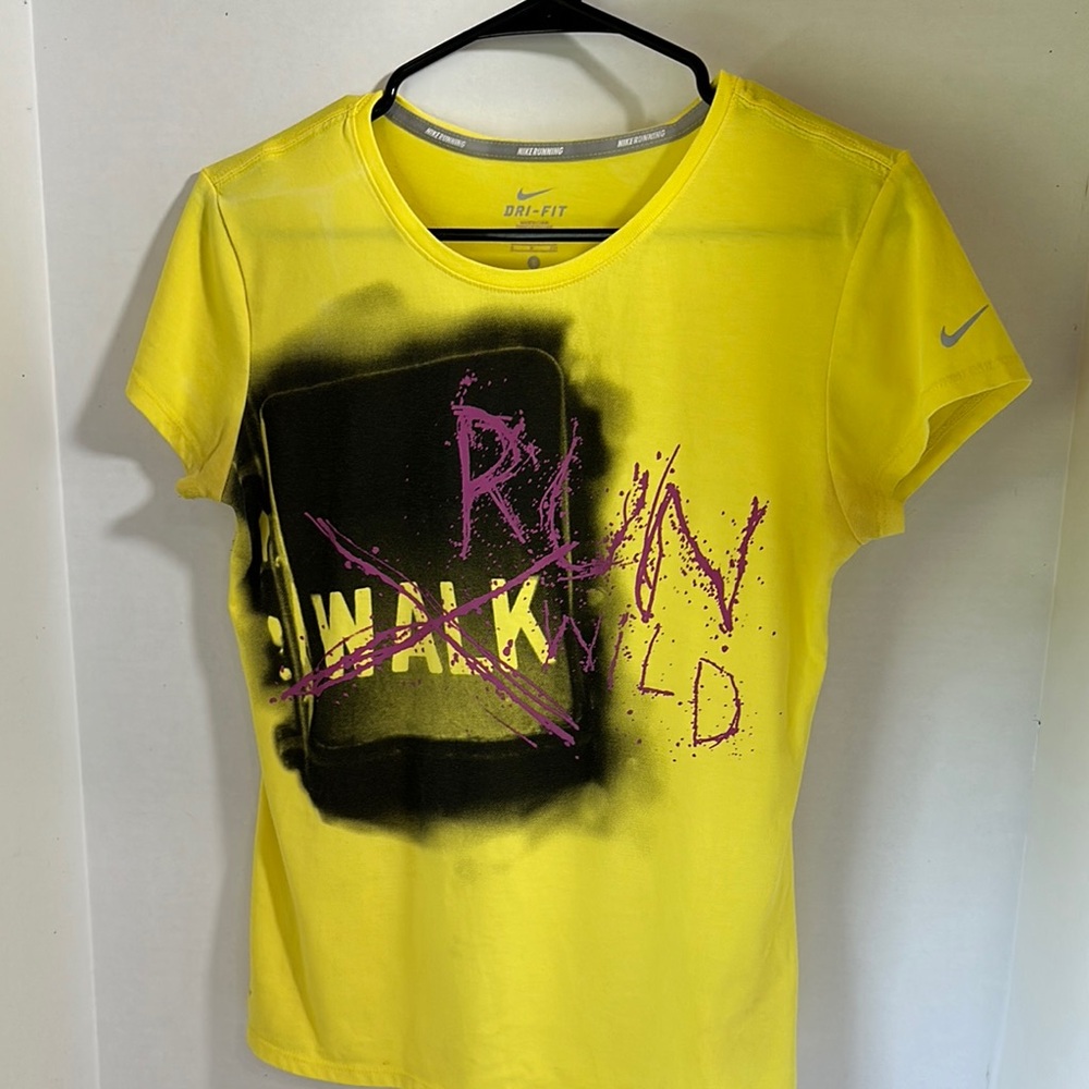 Nike running neon yellow run wild short sleeve top size small - Picture 1 of 7